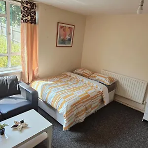 ensuite-flat.cambridgehotelsuk.com/